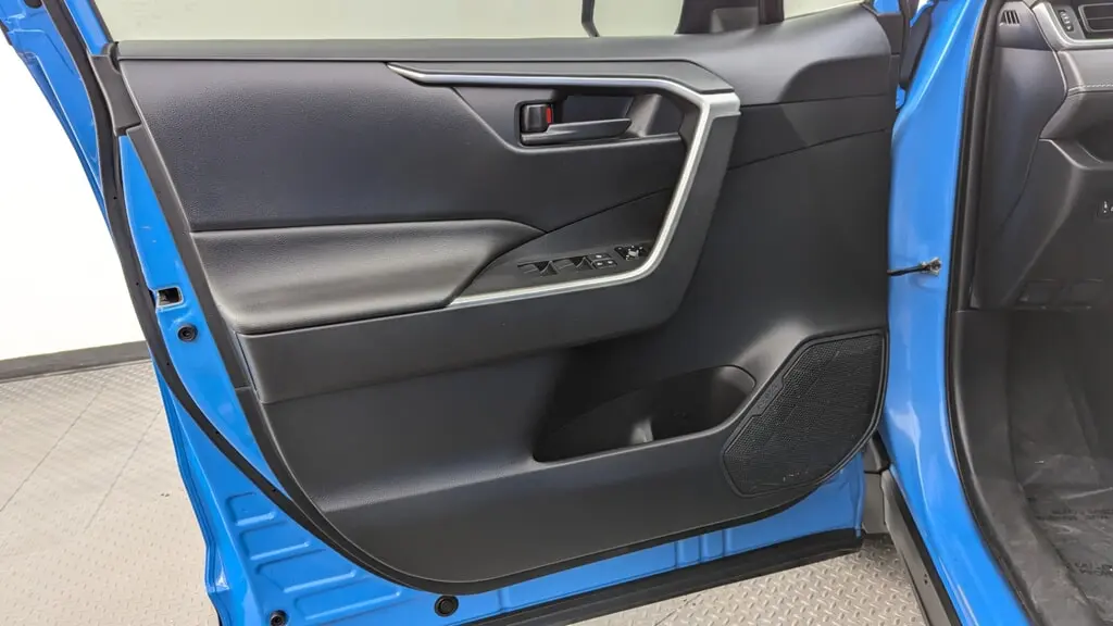 Florida Fine Cars - Used TOYOTA RAV4 2019 MIAMI LE