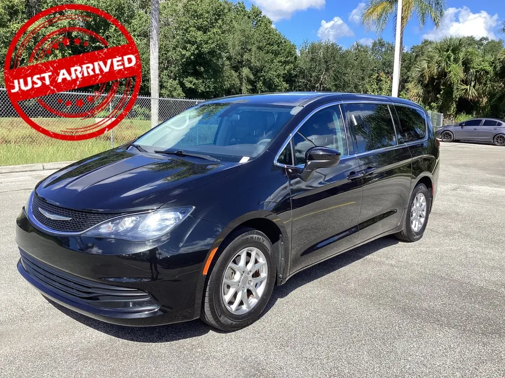 Florida Fine Cars - Used CHRYSLER PACIFICA 2018 ORLANDO LX