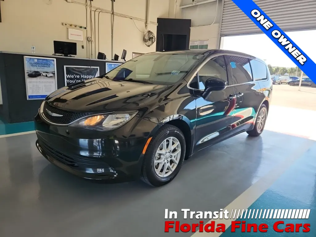 Florida Fine Cars - Used CHRYSLER PACIFICA 2018 ORLANDO LX