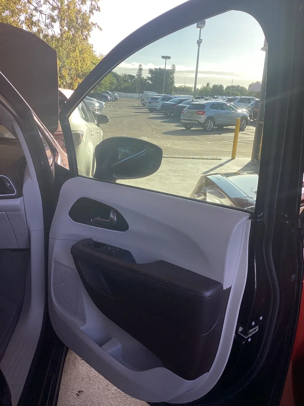 Florida Fine Cars - Used CHRYSLER PACIFICA 2018 MIAMI LX