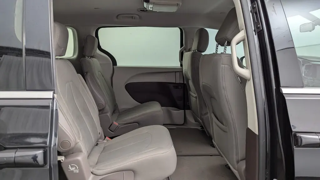 Florida Fine Cars - Used CHRYSLER PACIFICA 2018 MIAMI LX