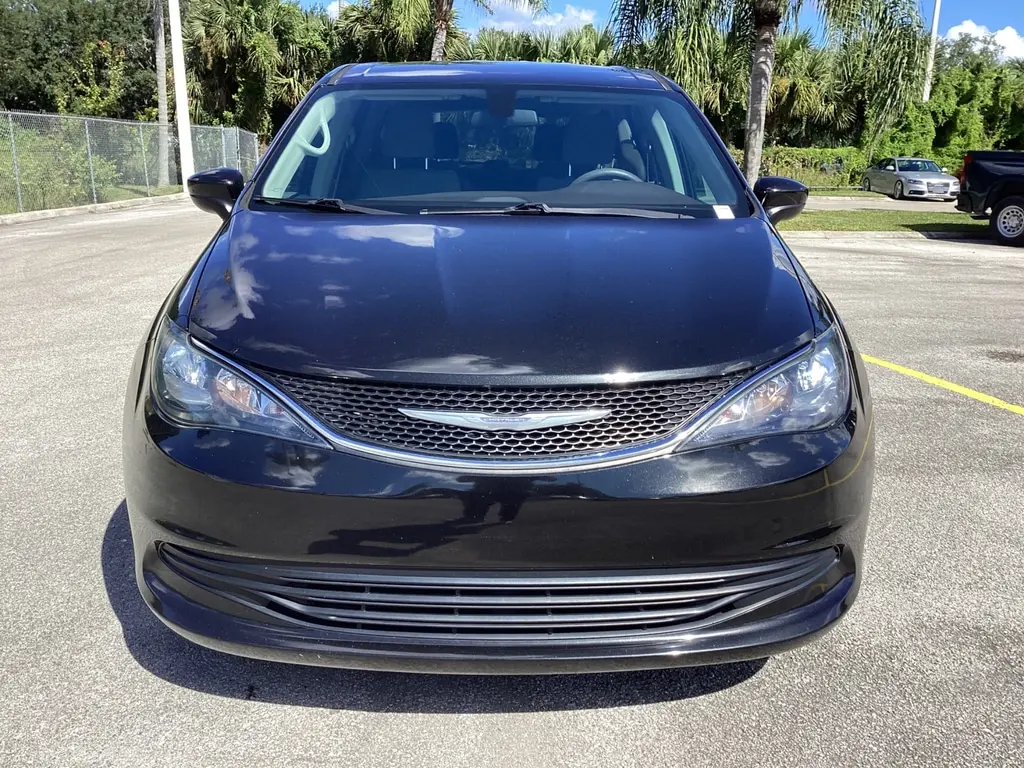 Florida Fine Cars - Used CHRYSLER PACIFICA 2018 ORLANDO LX