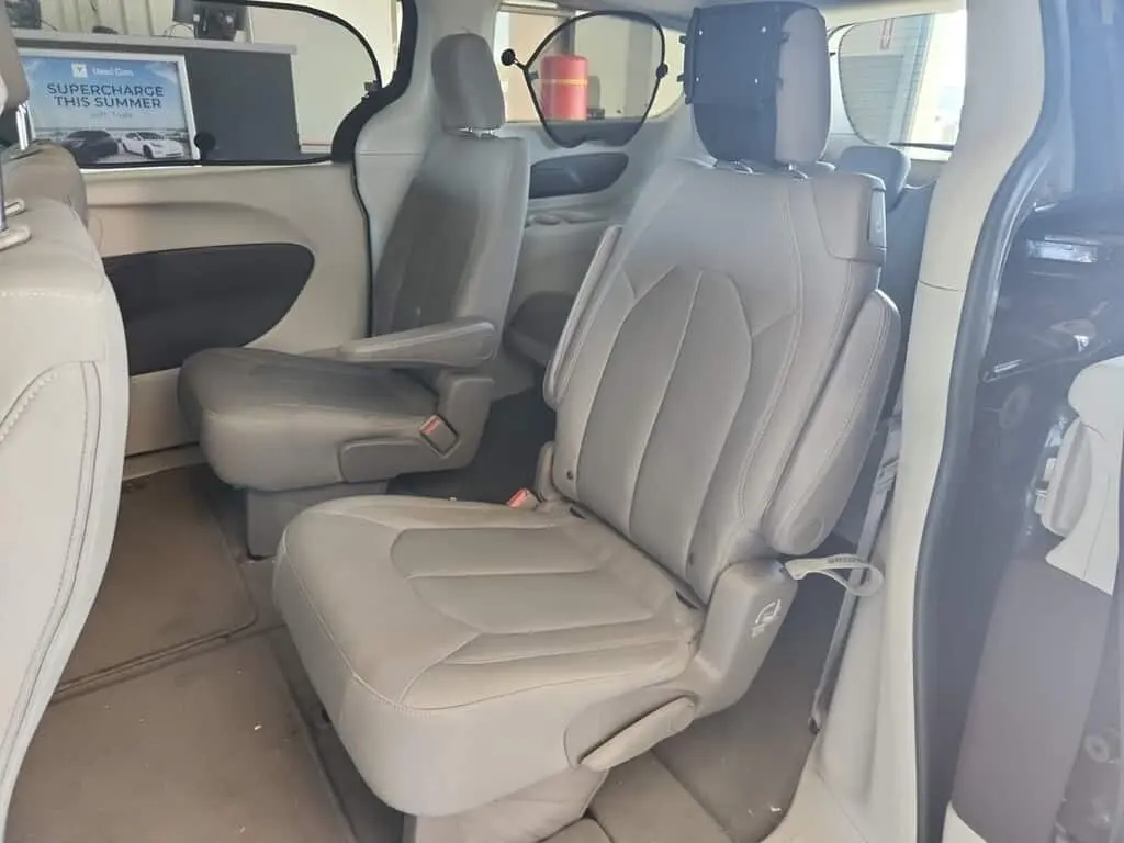 Florida Fine Cars - Used CHRYSLER PACIFICA 2018 ORLANDO LX