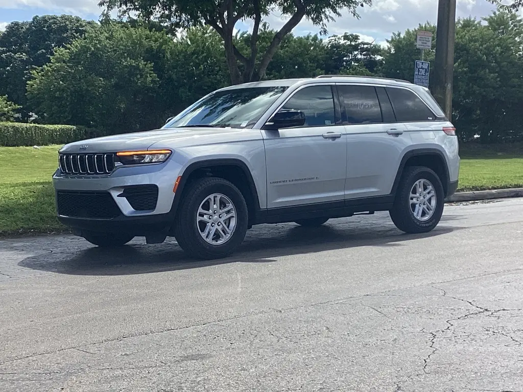 Florida Fine Cars - Used JEEP GRAND CHEROKEE 2023 MARGATE LAREDO