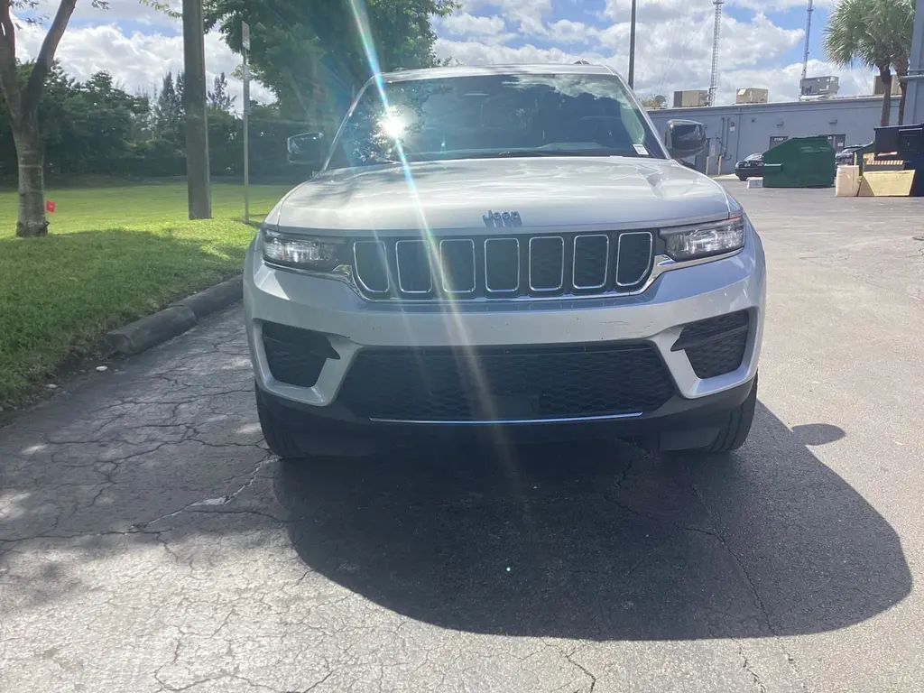 Florida Fine Cars - Used JEEP GRAND CHEROKEE 2023 MARGATE LAREDO