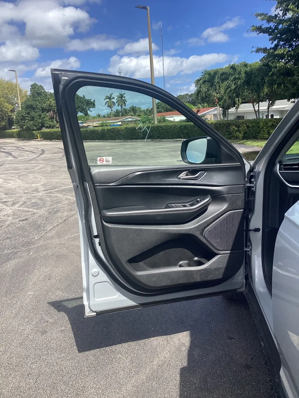 Florida Fine Cars - Used JEEP GRAND CHEROKEE 2023 MARGATE LAREDO