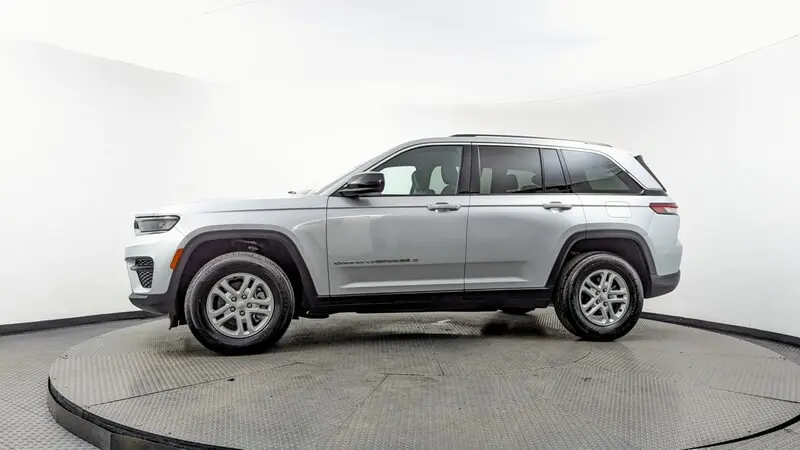 Florida Fine Cars - Used JEEP GRAND CHEROKEE 2023 MARGATE LAREDO