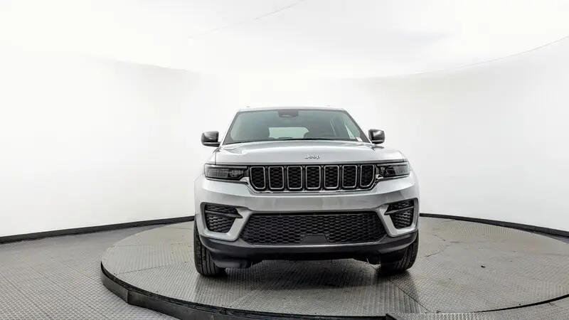 Florida Fine Cars - Used JEEP GRAND CHEROKEE 2023 MARGATE LAREDO