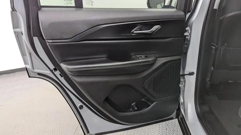 Florida Fine Cars - Used JEEP GRAND CHEROKEE 2023 MARGATE LAREDO