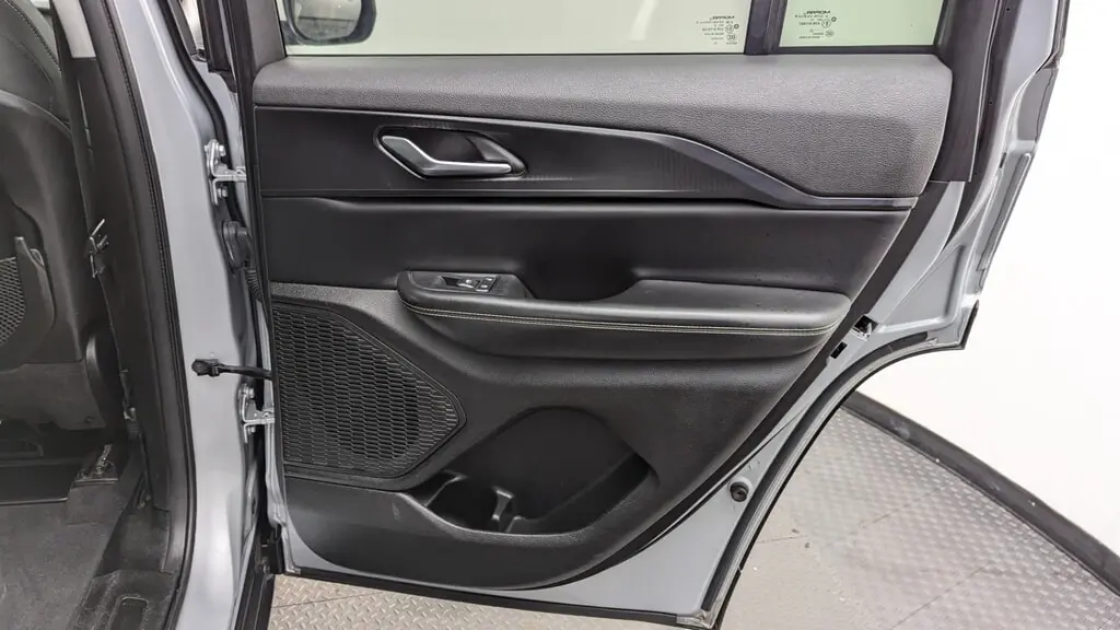 Florida Fine Cars - Used JEEP GRAND CHEROKEE 2023 MARGATE LAREDO