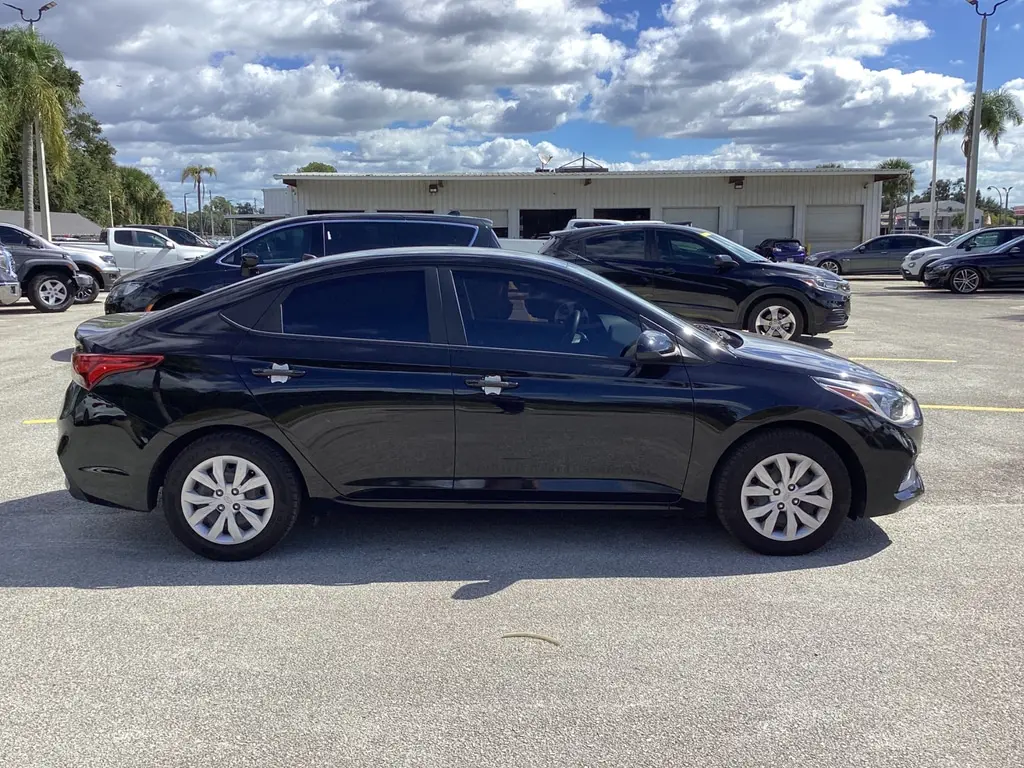 Florida Fine Cars - Used HYUNDAI ACCENT 2022 ORLANDO SE