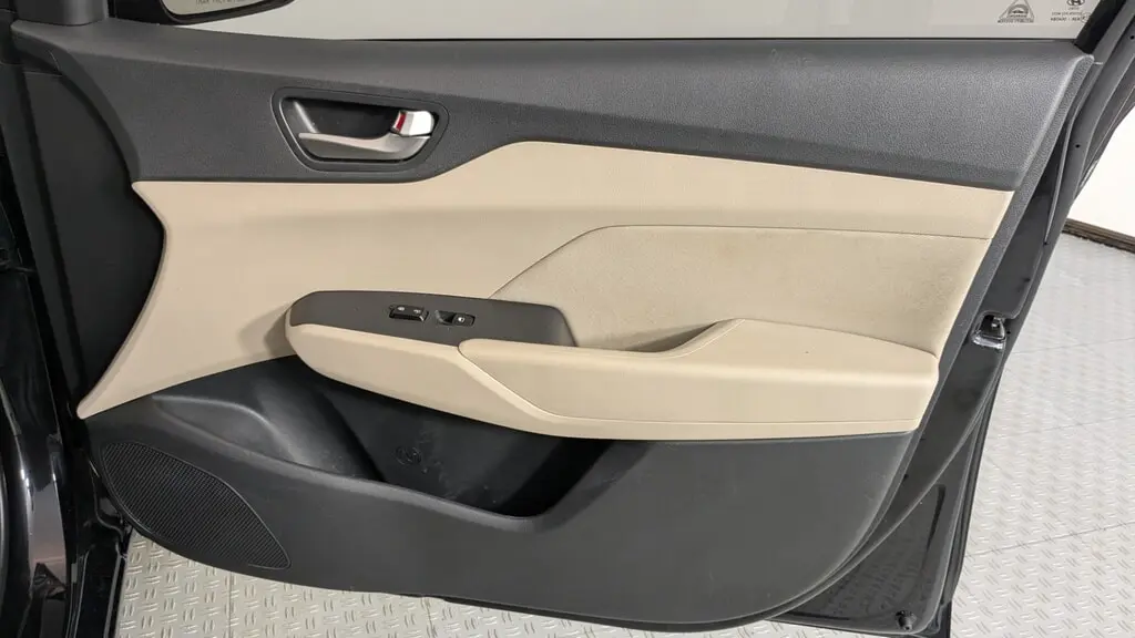 Florida Fine Cars - Used HYUNDAI ACCENT 2022 ORLANDO SE