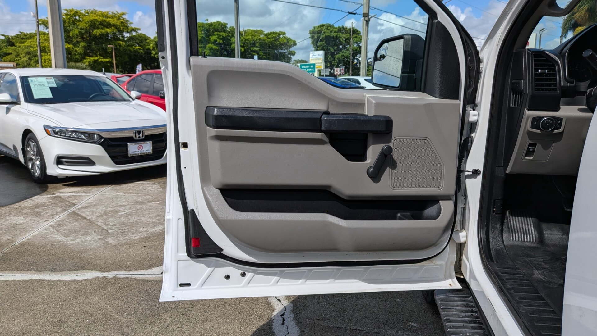 used vehicle - TRUCK FORD F-150 2018