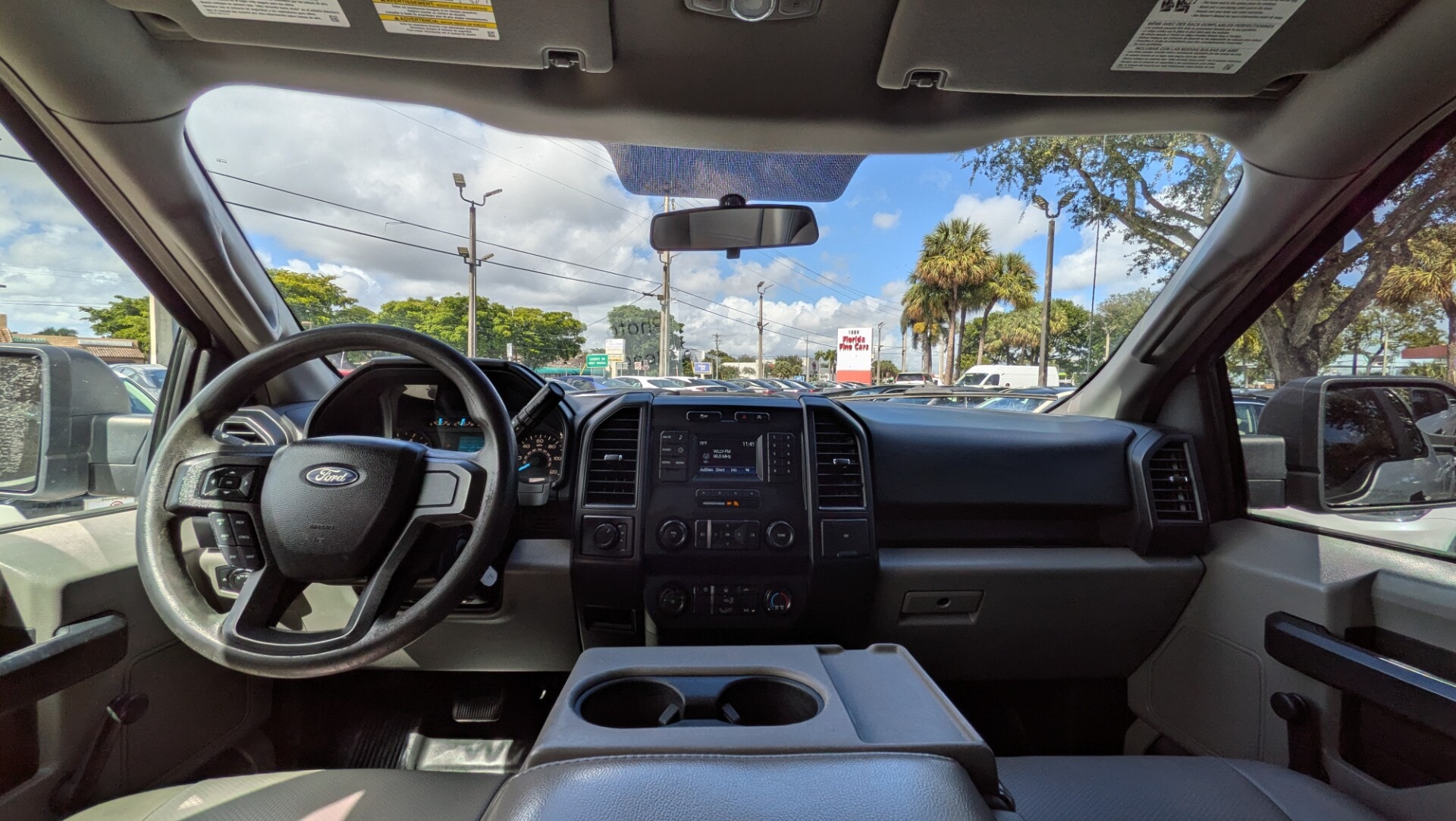 used vehicle - TRUCK FORD F-150 2018