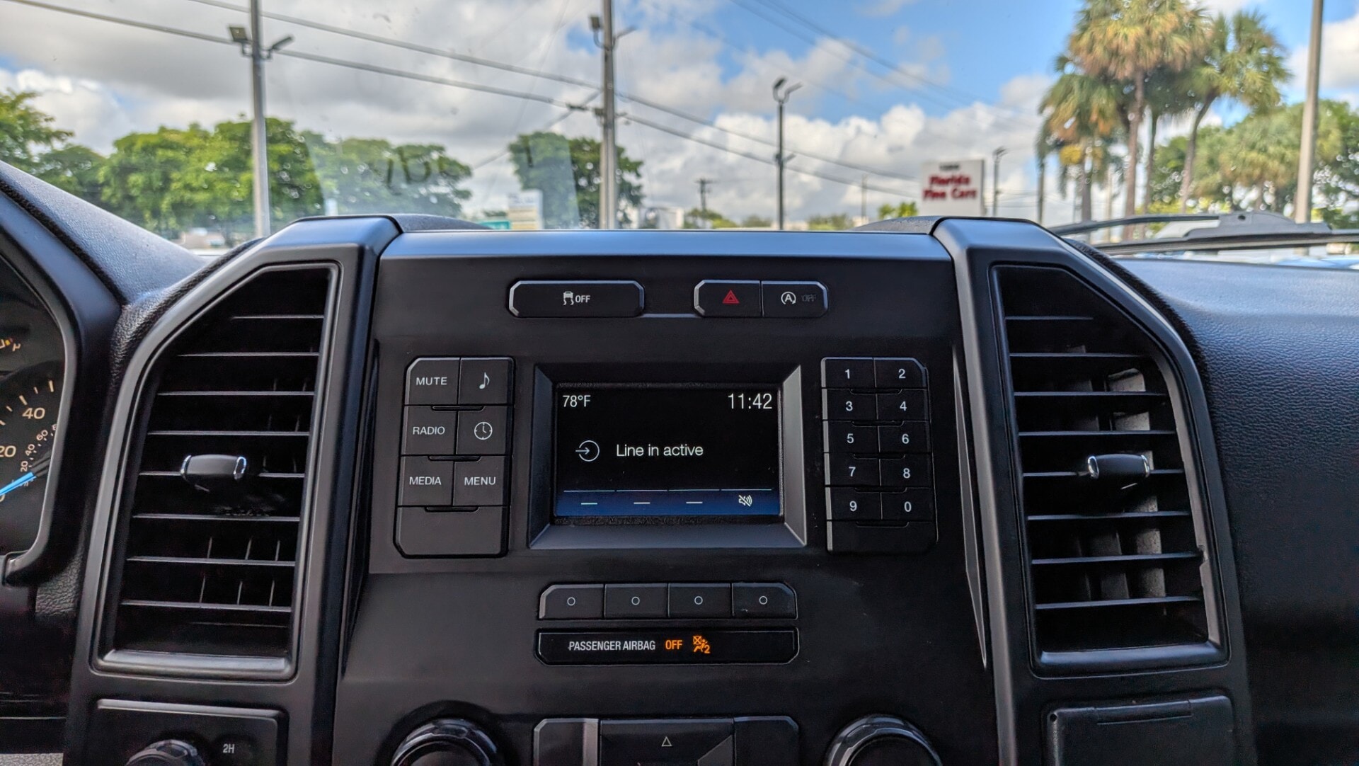 used vehicle - TRUCK FORD F-150 2018