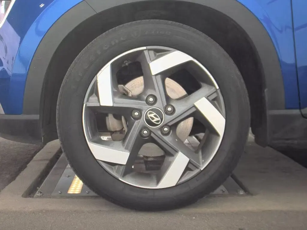 Florida Fine Cars - Used HYUNDAI VENUE 2023 MIAMI LIMITED