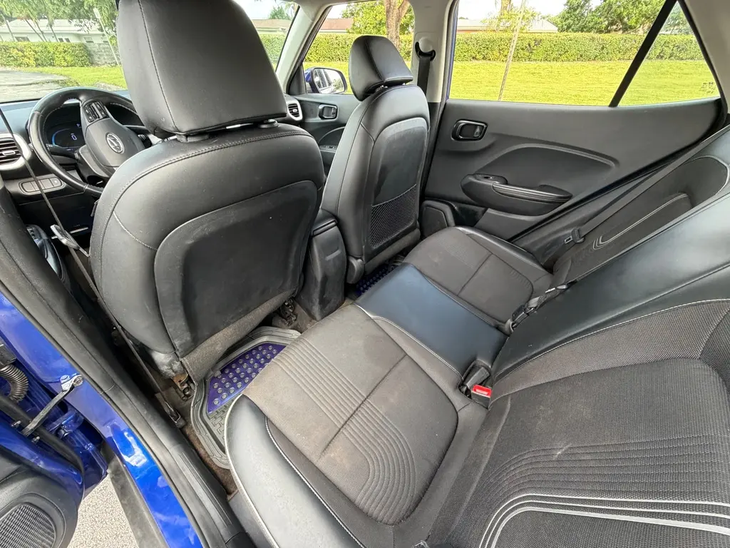 Florida Fine Cars - Used HYUNDAI VENUE 2023 MIAMI LIMITED