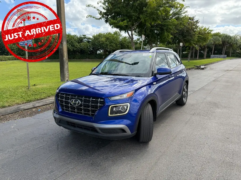 Florida Fine Cars - Used HYUNDAI VENUE 2023 MIAMI LIMITED