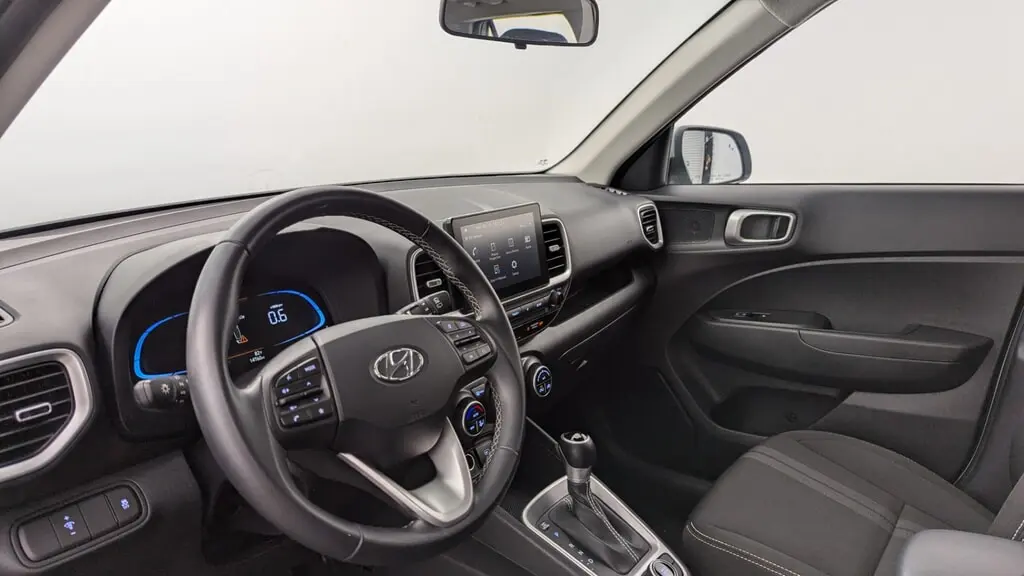 Florida Fine Cars - Used HYUNDAI VENUE 2025 MARGATE SEL