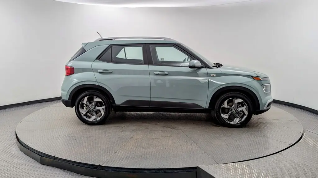 Florida Fine Cars - Used HYUNDAI VENUE 2025 MARGATE SEL