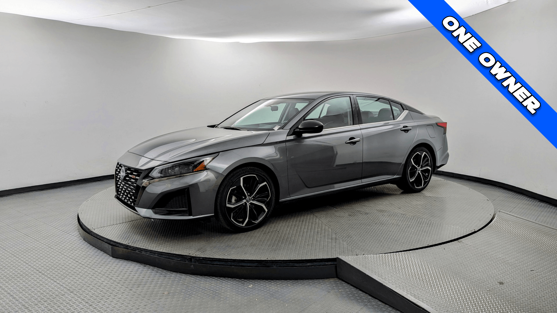 2024 Nissan Altima SR