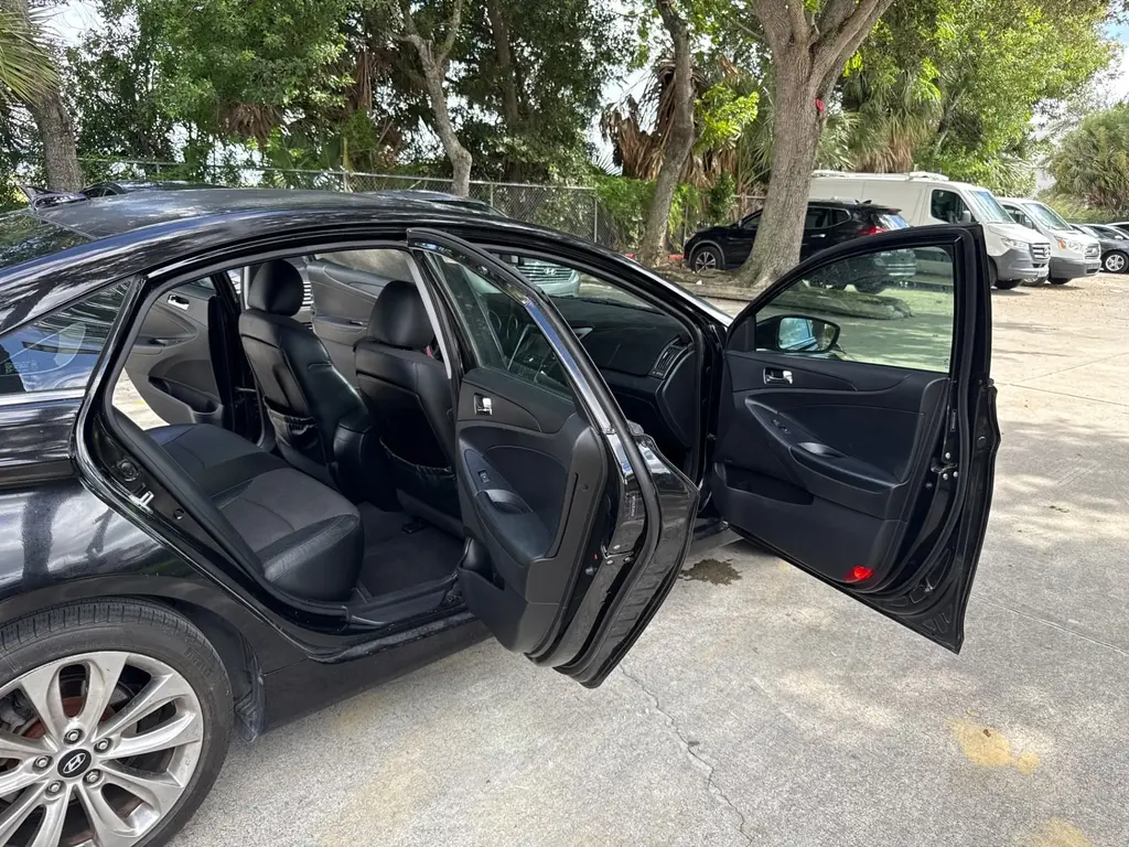 Florida Fine Cars - Used HYUNDAI SONATA 2012 WEST PALM 2.4L SE