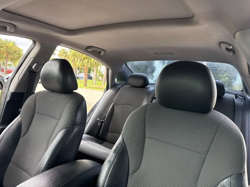 Florida Fine Cars - Used HYUNDAI SONATA 2012 WEST PALM 2.4L SE