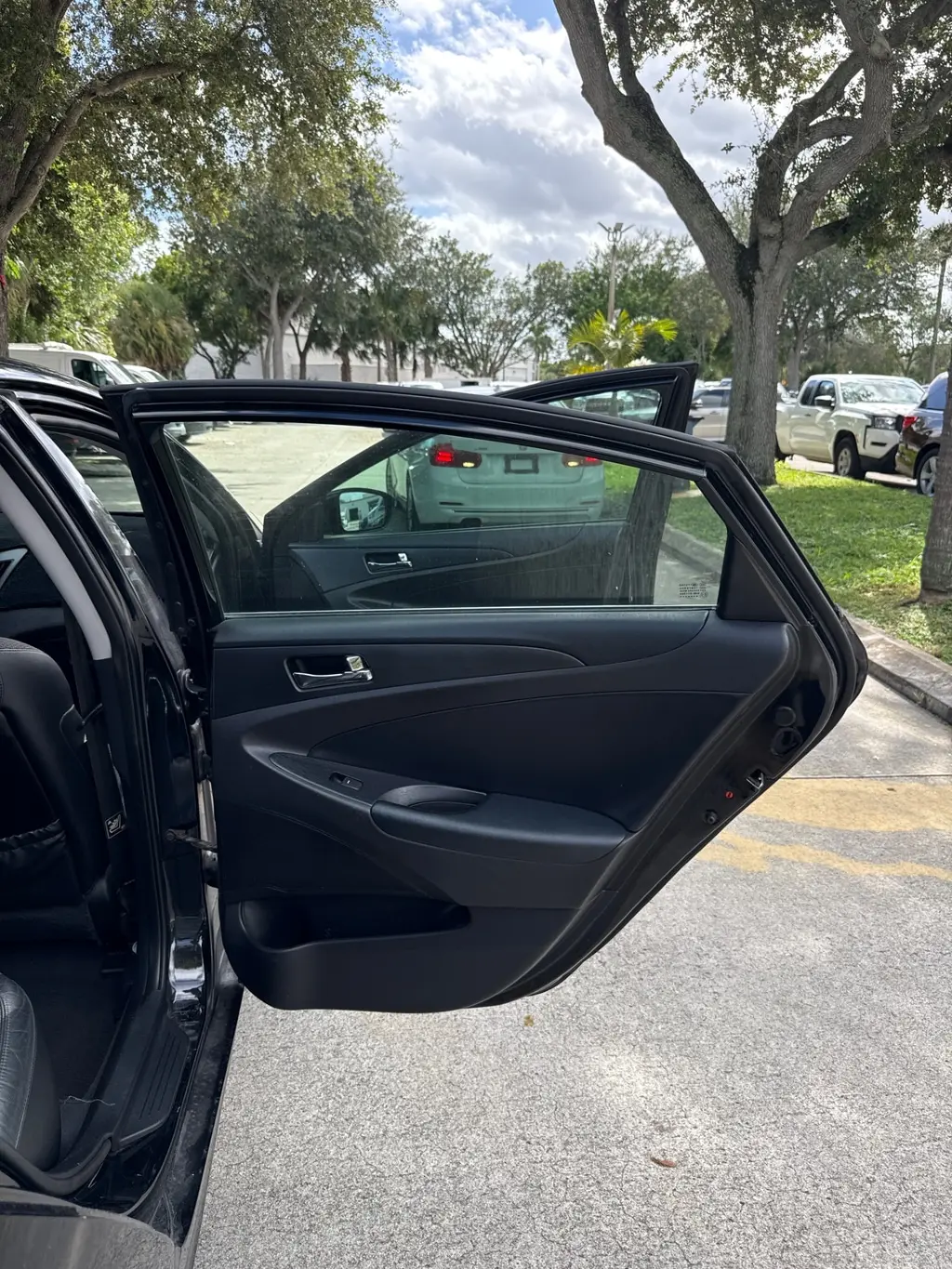 Florida Fine Cars - Used HYUNDAI SONATA 2012 WEST PALM 2.4L SE