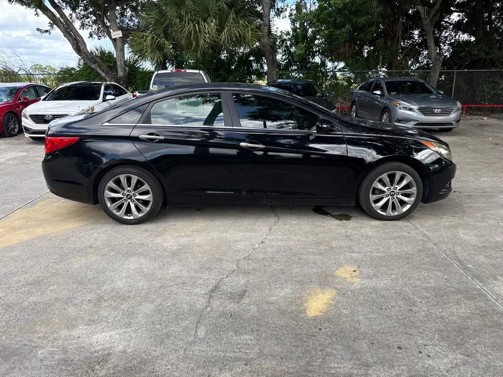 Florida Fine Cars - Used HYUNDAI SONATA 2012 WEST PALM 2.4L SE