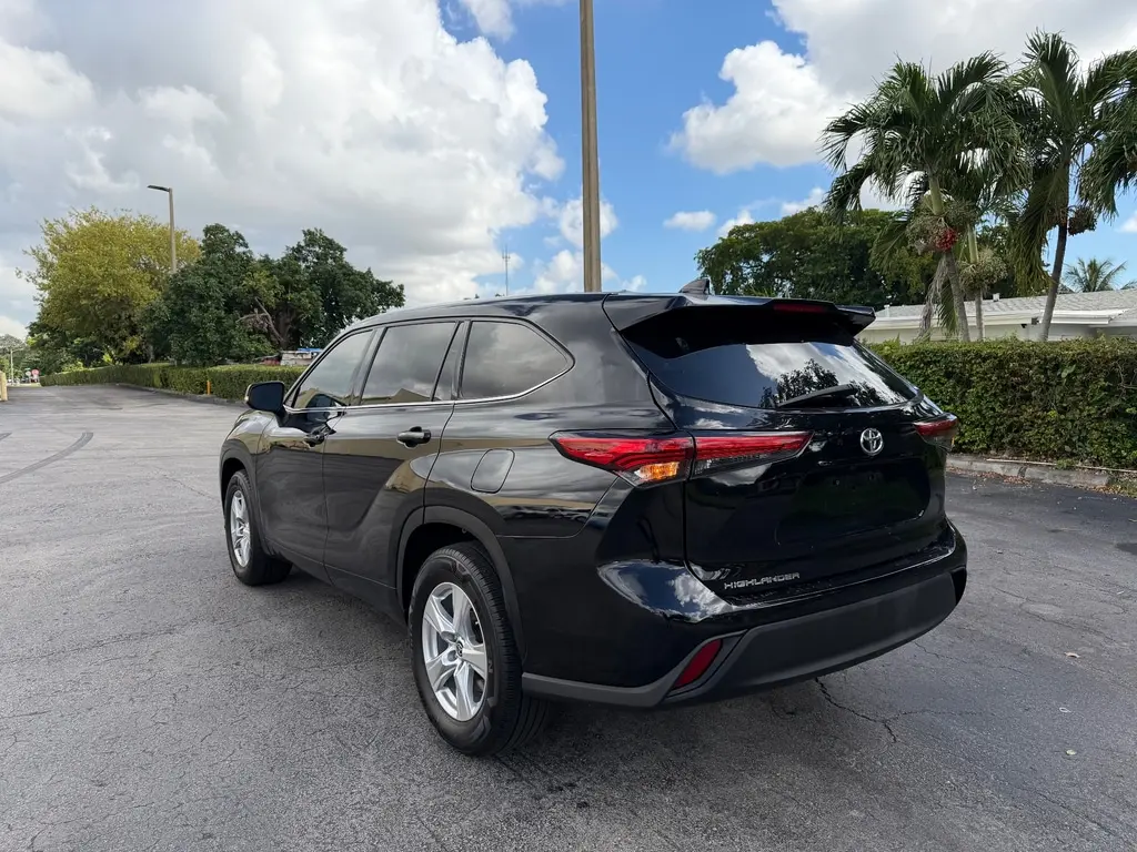 Florida Fine Cars - Used TOYOTA HIGHLANDER 2021 MARGATE L