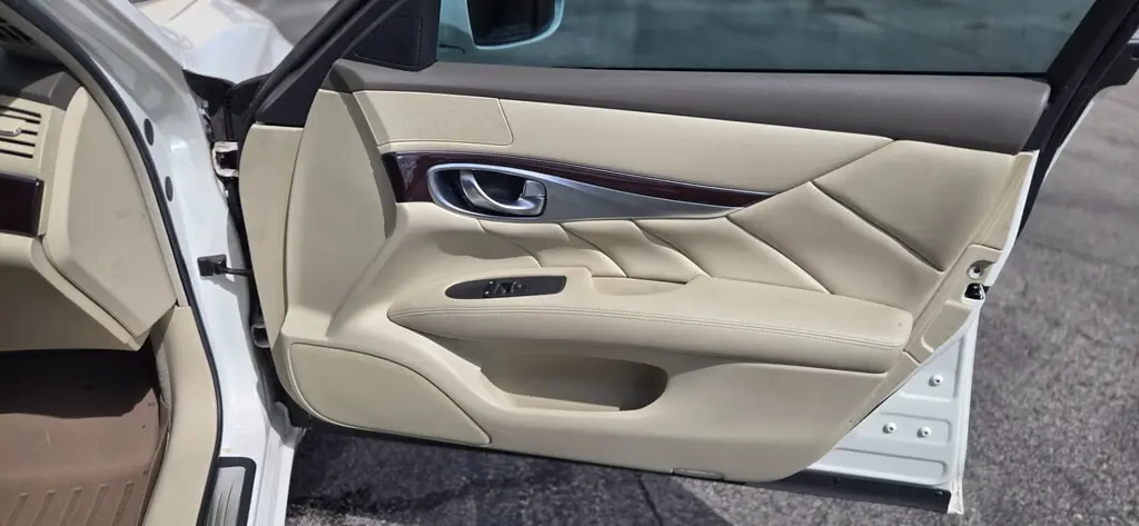 Florida Fine Cars - Used INFINITI M37 2011 MIAMI 