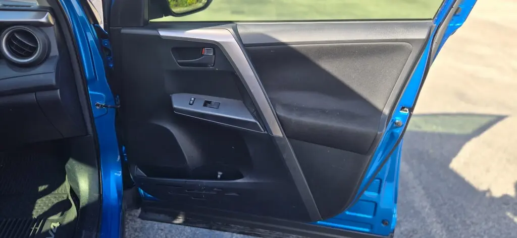 Florida Fine Cars - Used TOYOTA RAV4 2018 MARGATE LE