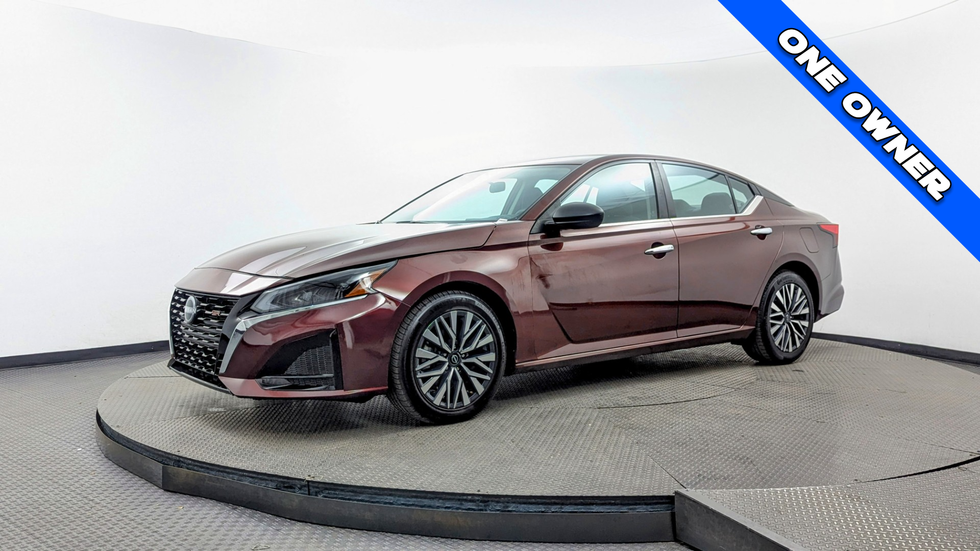 2024 Nissan Altima SV