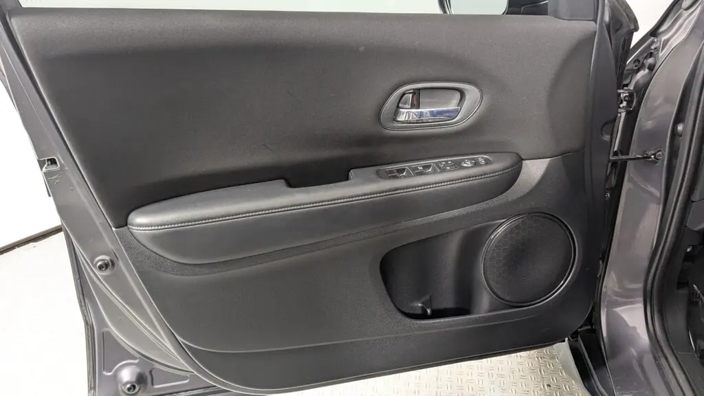 Florida Fine Cars - Used HONDA HR-V 2018 ORLANDO LX