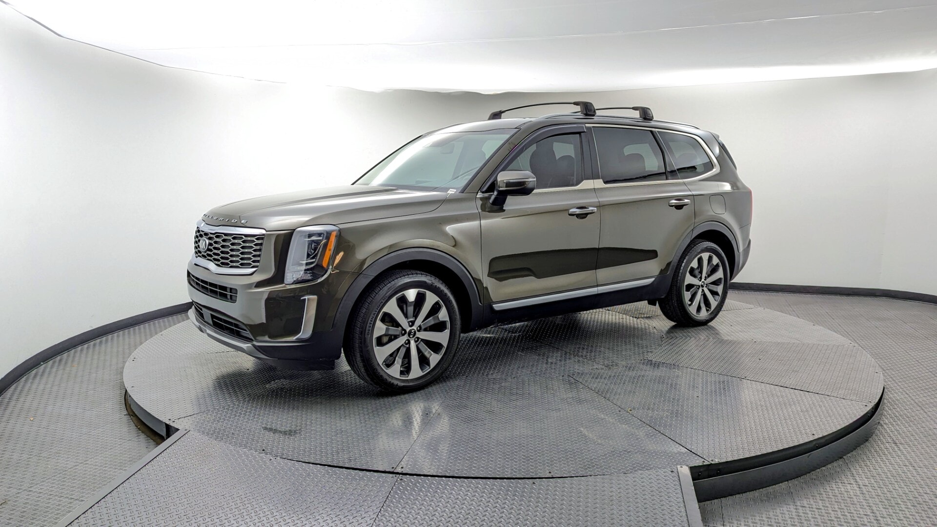 2020 Kia Telluride S's photo