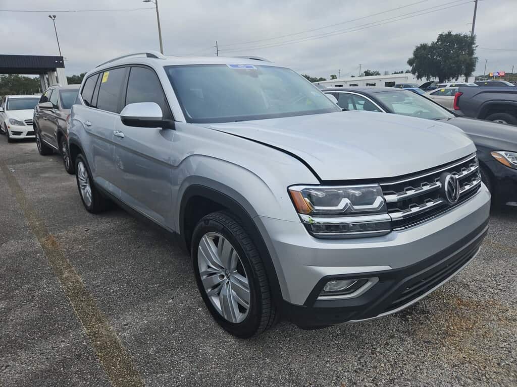 2019 Volkswagen Atlas V6 SEL photo 2