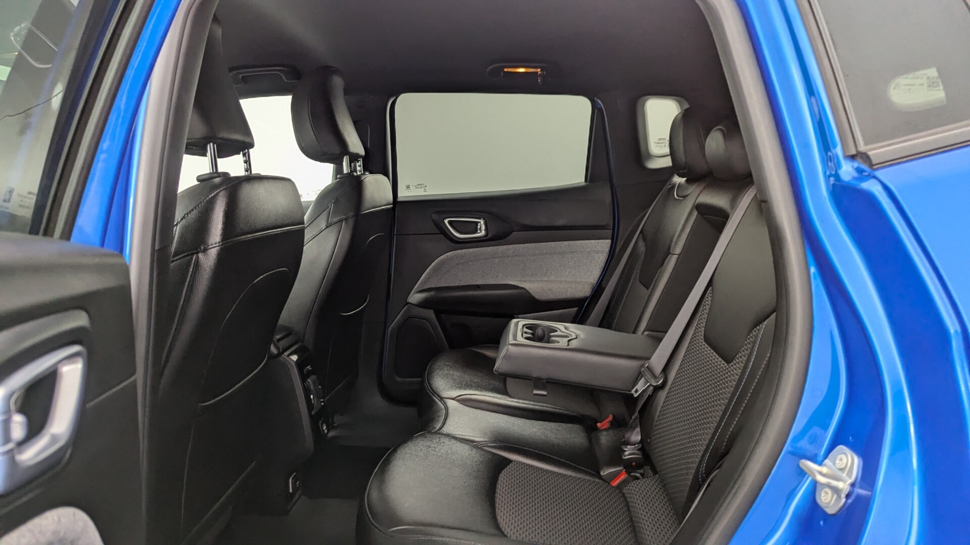 used vehicle - SUV JEEP COMPASS 2024