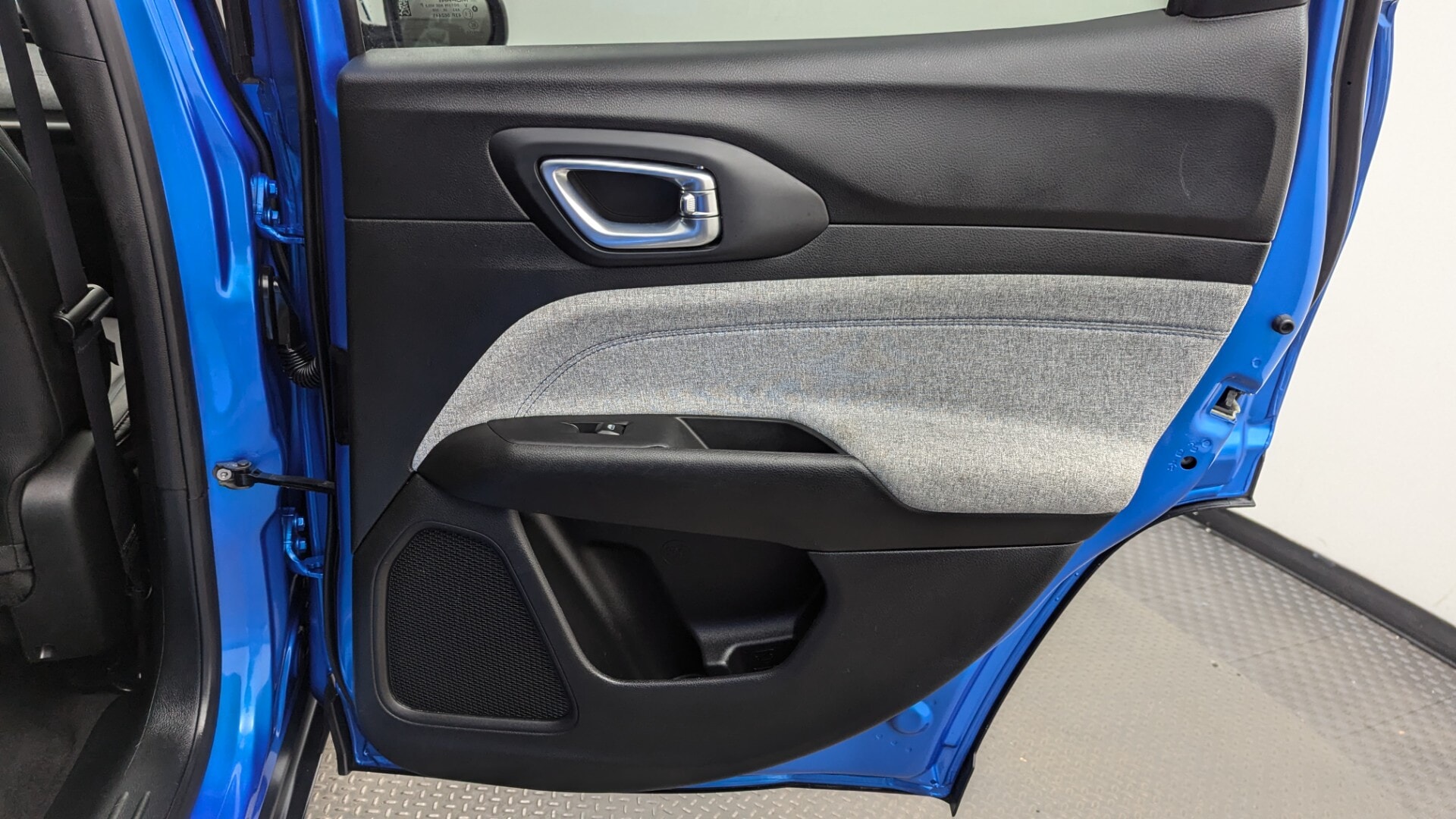 used vehicle - SUV JEEP COMPASS 2024