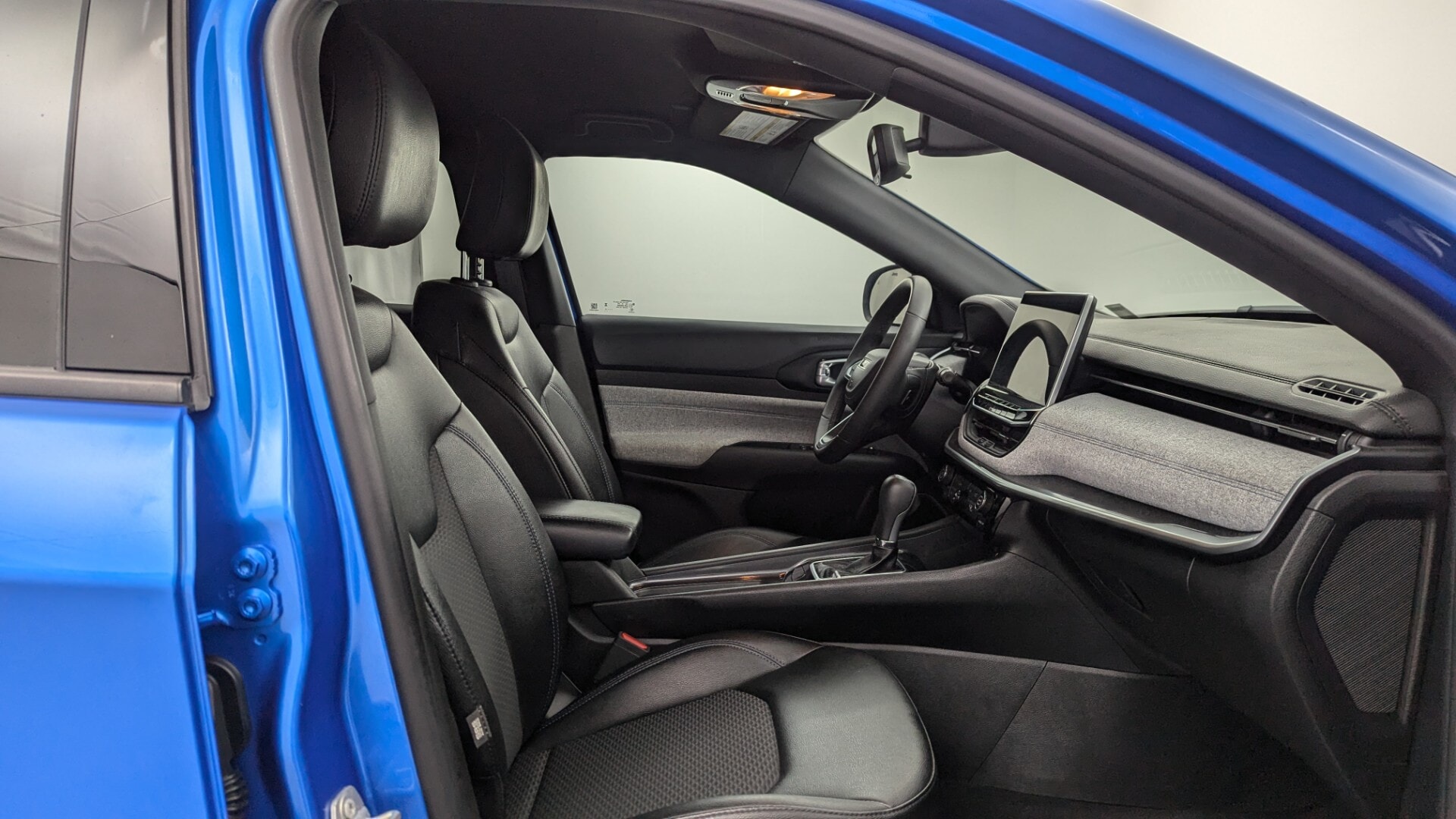 used vehicle - SUV JEEP COMPASS 2024