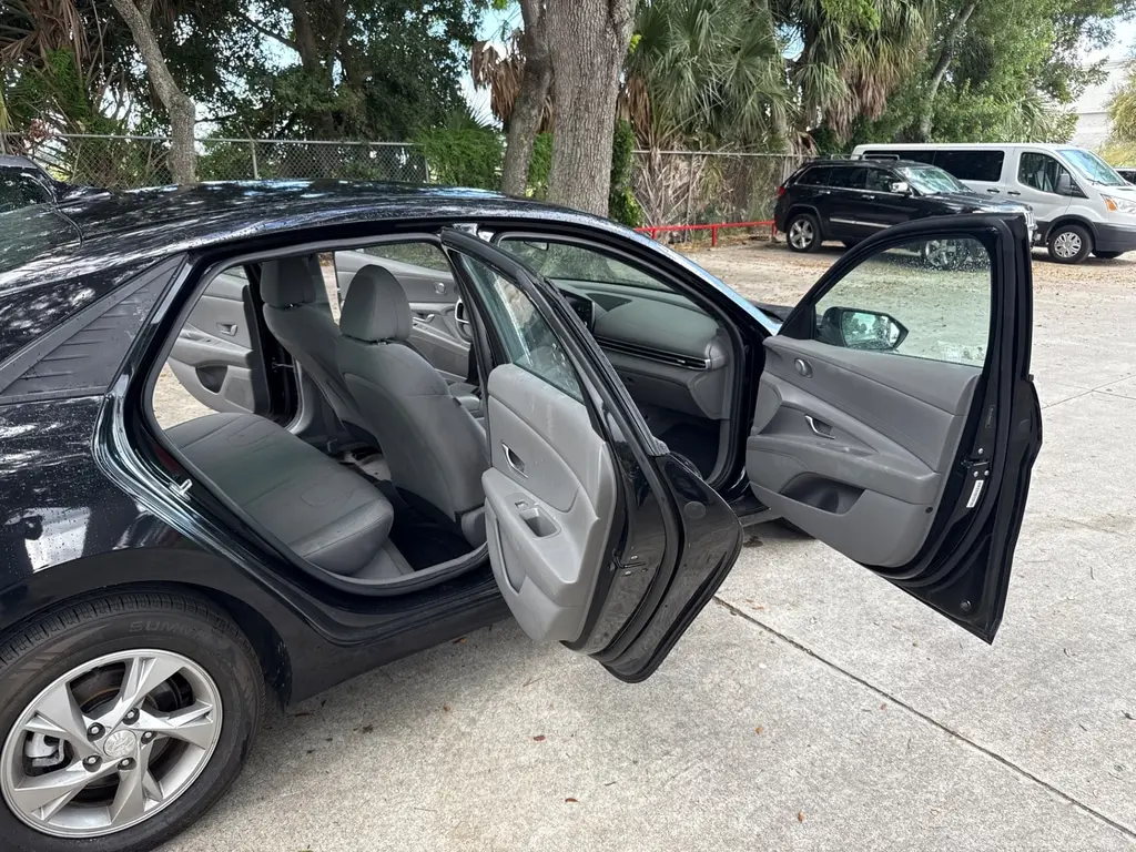 Florida Fine Cars - Used HYUNDAI ELANTRA 2021 WEST PALM SE