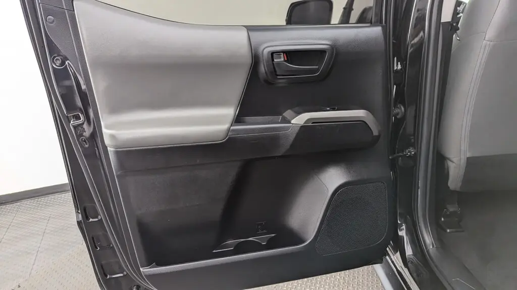 Florida Fine Cars - Used TOYOTA TACOMA 2WD 2022 MARGATE SR5