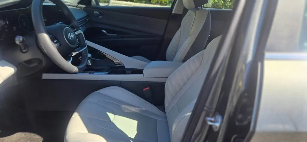 Florida Fine Cars - Used HYUNDAI ELANTRA 2025 MIAMI LIMITED