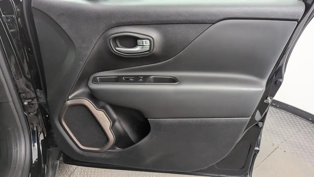 Florida Fine Cars - Used JEEP RENEGADE 2023 MIAMI UPLAND