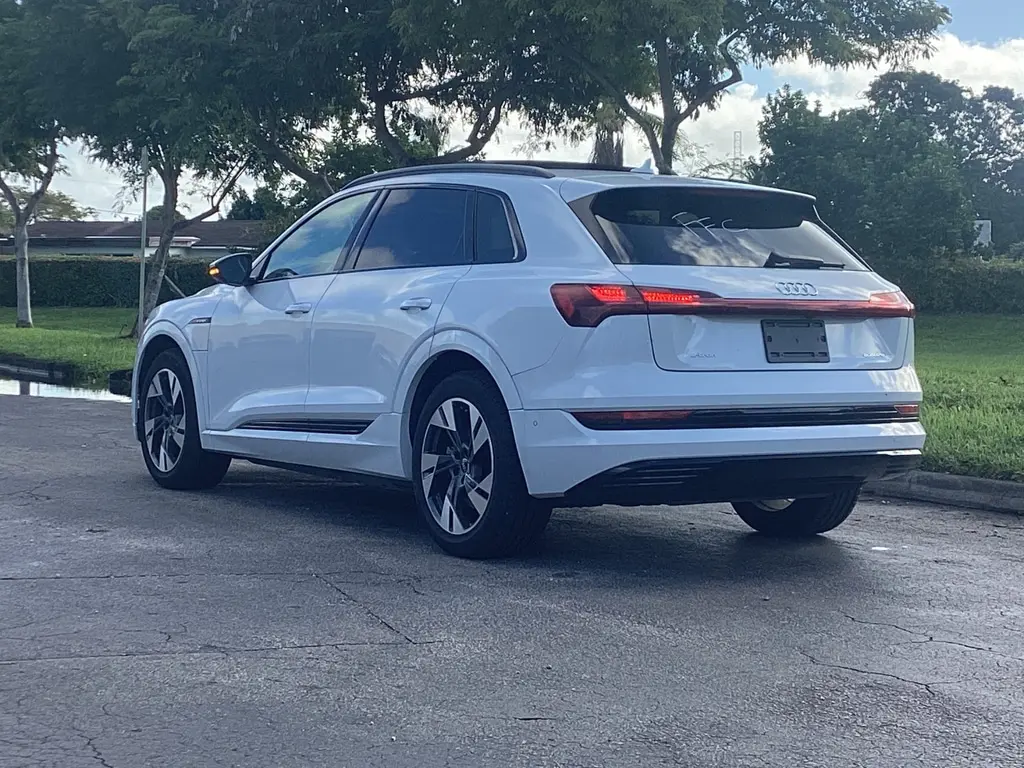 Florida Fine Cars - Used AUDI E-TRON 2021 MIAMI PREMIUM
