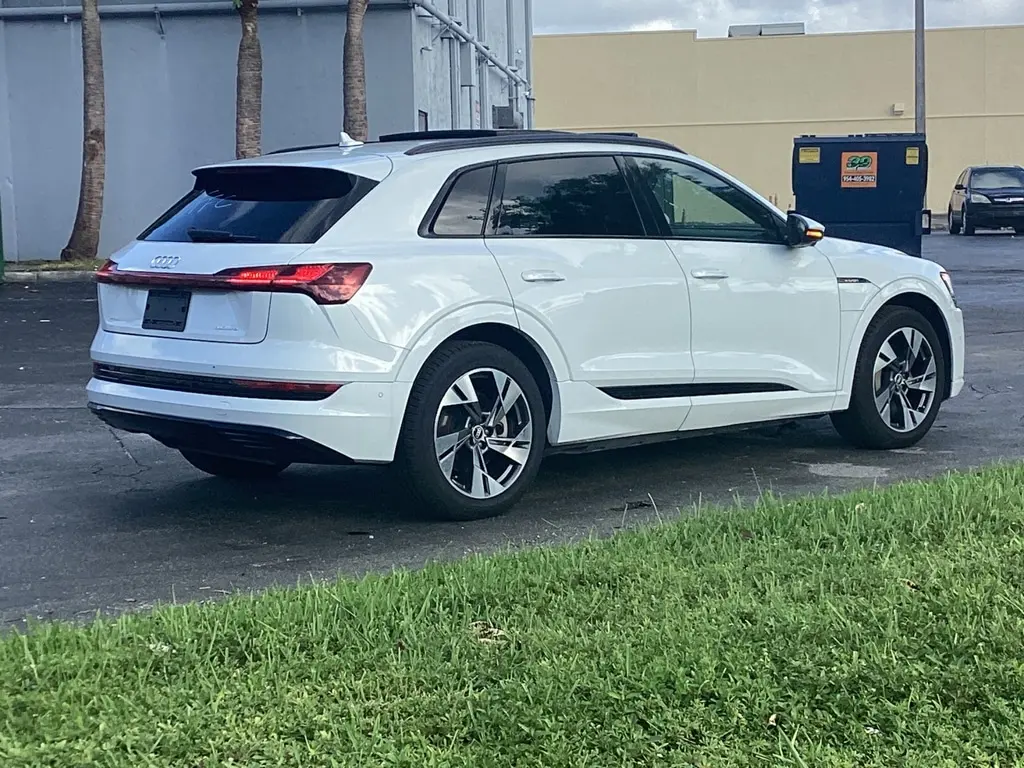 Florida Fine Cars - Used AUDI E-TRON 2021 MIAMI PREMIUM