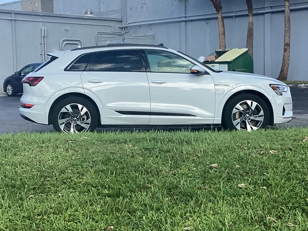 Florida Fine Cars - Used AUDI E-TRON 2021 MIAMI PREMIUM