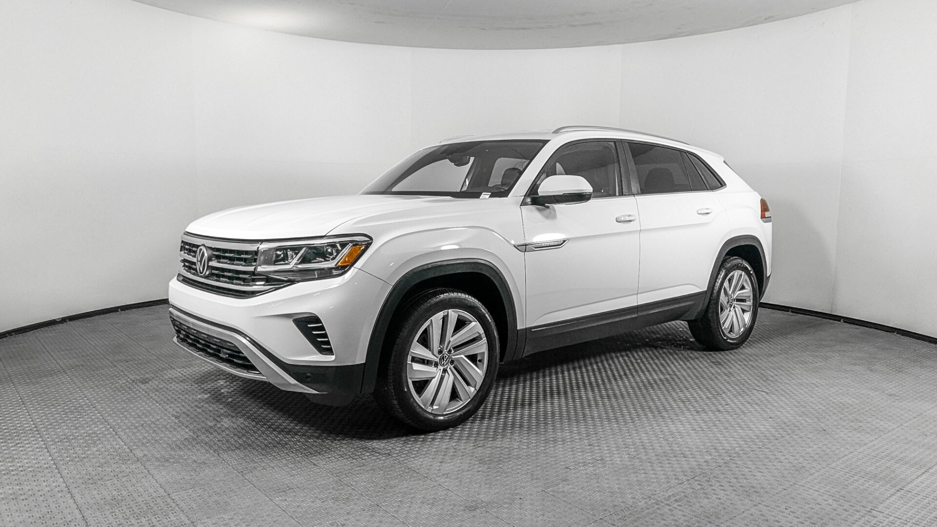 2021 Volkswagen Atlas Cross Sport SE w/Tech