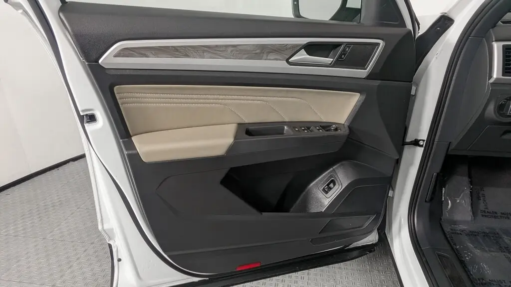 Florida Fine Cars - Used VOLKSWAGEN ATLAS CROSS SPORT 2021 ORLANDO 2.0T SE W/TECHNOLOGY