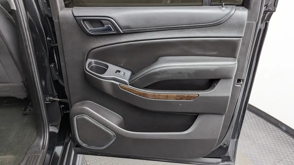 Florida Fine Cars - Used CHEVROLET SUBURBAN 2016 MARGATE LS