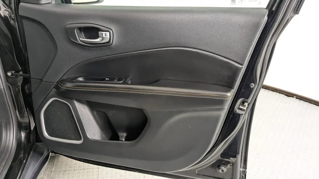 Florida Fine Cars - Used JEEP COMPASS 2020 ORLANDO LATITUDE